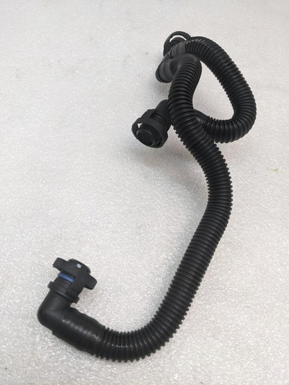 PORSCHE BOXSTER CAYMAN VENTILATION LINE OIL SEPERATOR 98710714500 USED R23