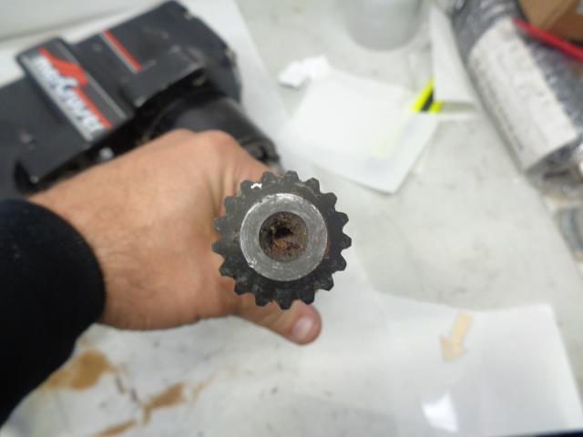 MERCRUISER ALPHA ONE 205/V6 OUTDRIVE/STERNDRIVE USED I1