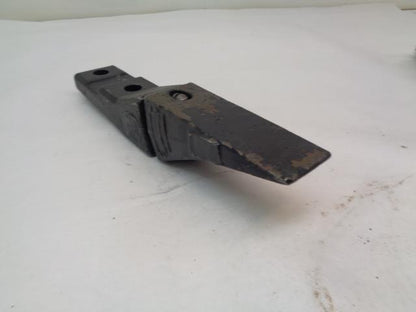 BOBCAT DIRT TOOTH 6737325 AND 6737324 BOBCAT DIGGING BUCKET ADAPTER R29