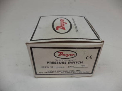 NEW DWYER COMPACT LOW PRESSURE SWITCH 1910-1 R4TB