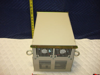 NEW YASKAWA INVERTER MOTOR SPEED CONTROLLER FREQUENCY DRIVE CIMR-K7H2022 R29