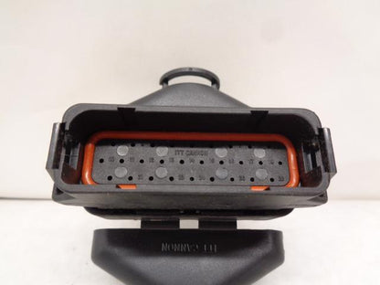 BRAND NEW ITT CANNON SLIDE LOCK D-SUB CONNECTOR 130412-0010 R30