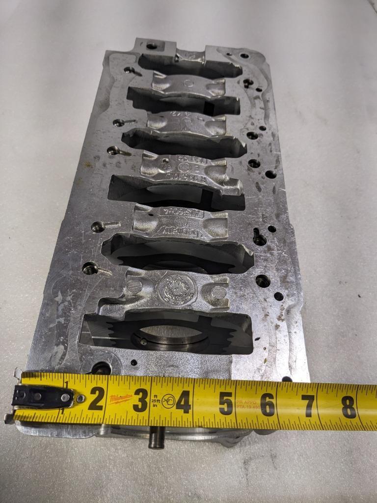 PORSCHE 911 996 BOXSTER ENGINE CRANKCASE HOUSING 9961011575R 996B.G.L.