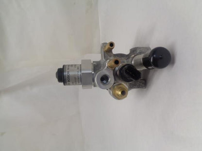 BOSCH FUEL PRESSURE REGULATOR 0928 402 052 12V R21