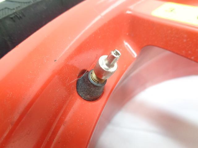 2015-2022 PORSCHE MACAN 18X6 95B 601 027 &VREDESTEIN SPACE MASTER 195/75-18 KSLR