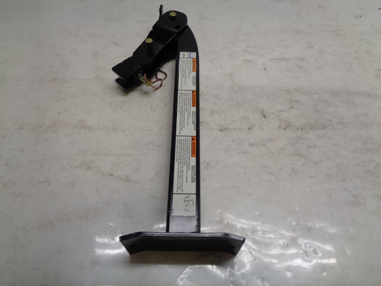 NEW LIFT TRANSPORT AND FOOT WELDMENT OF LIFTMASTER 79202100 KIT R18