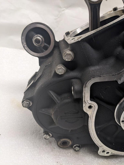 HARLEY DAVIDSON MILWAUKEE 8 TOURING CRANKCASE FOR 17-23 ELECTRA GLIDE USED I2