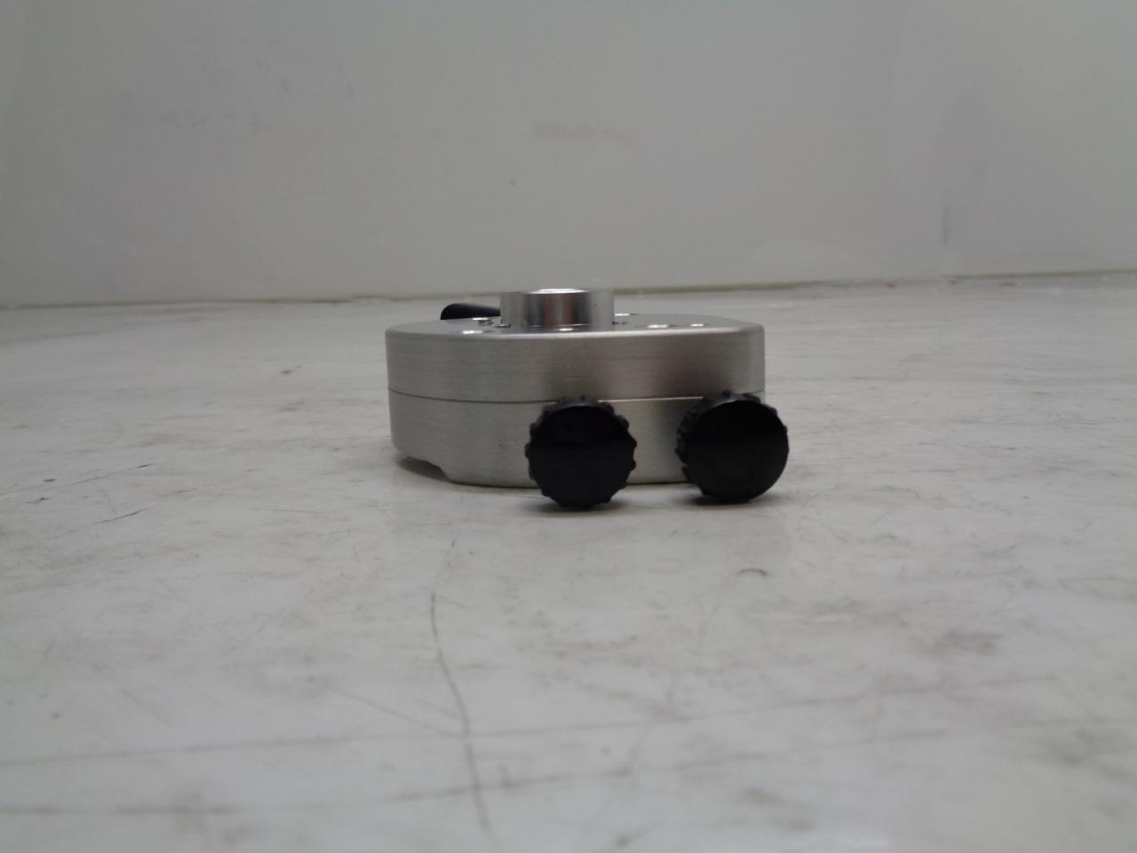 NEW THERMO FISHER SCIENTIFIC QUICK RELEASE CLAMP ORIENTATION AILGNER 556000 R28