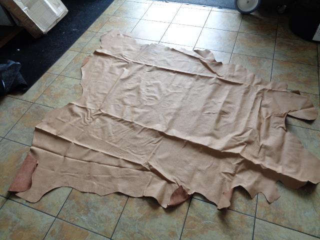 LEATHER HIDE 39.28 SQUARE FEET/3.65 SQUARE METERS TAN NEW N.3 SR