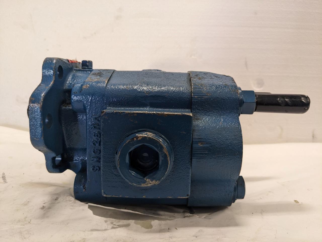 NEW Bezares USA Hydraulic Motor P5151A224AAXQ25 BSR1