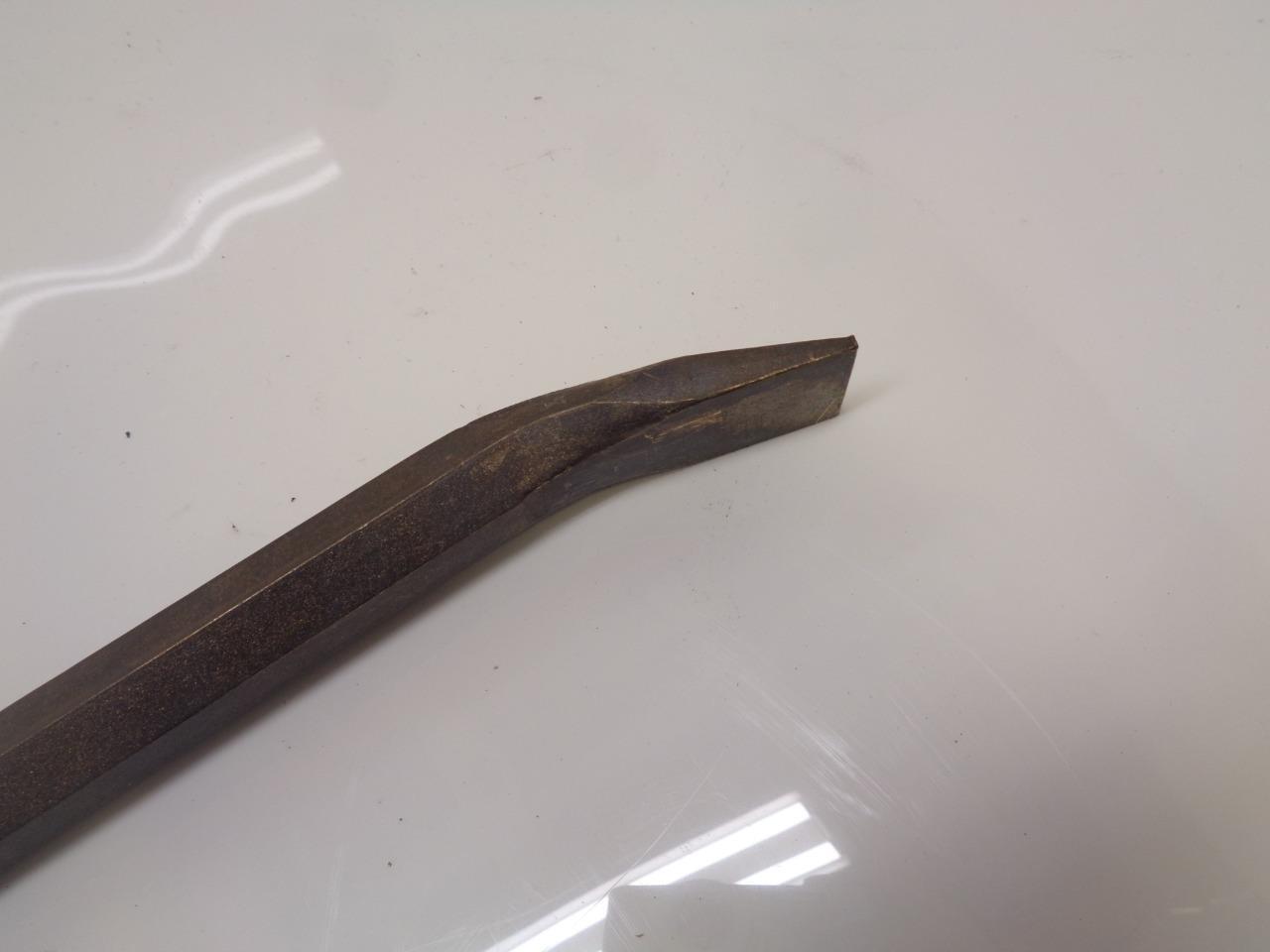 NEW AMPCO SAFETY TOOLS 24" NON-SPARKING CROW BAR W-30 R27