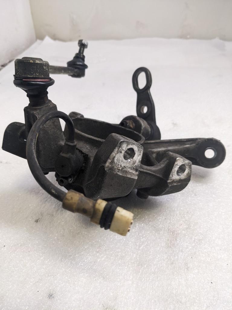 PORSCHE 993 OEM DRIVER SIDE STEERING KNUCKLE 99334165705 USED R20