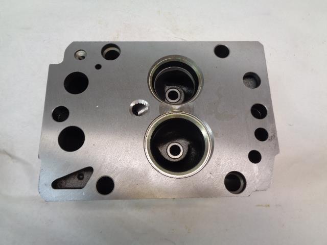 GENUINE DOOSAN FORKLIFT ENGINE CYLINDER HEAD GV15 (G) 150113-00823 R8