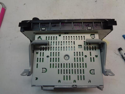 1 USED RADIO CD PLAYER 86120-0C290 FOR TOYOTA TUNDRA 2009-2013 R17