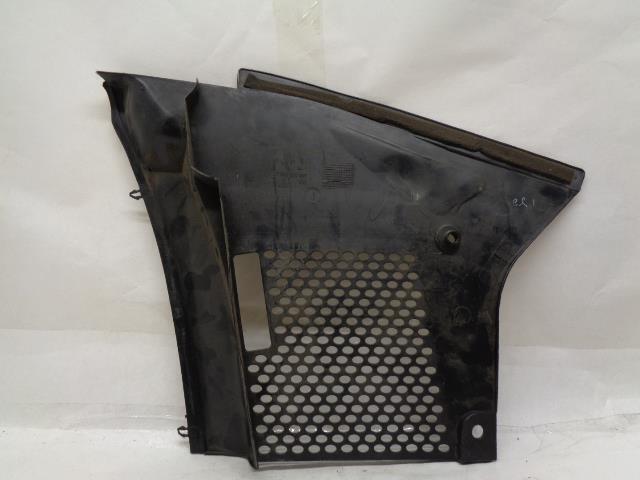 USED GENUINE PORSCHE 911 CARRERA SIDE COVER  996 572 562 01 R20