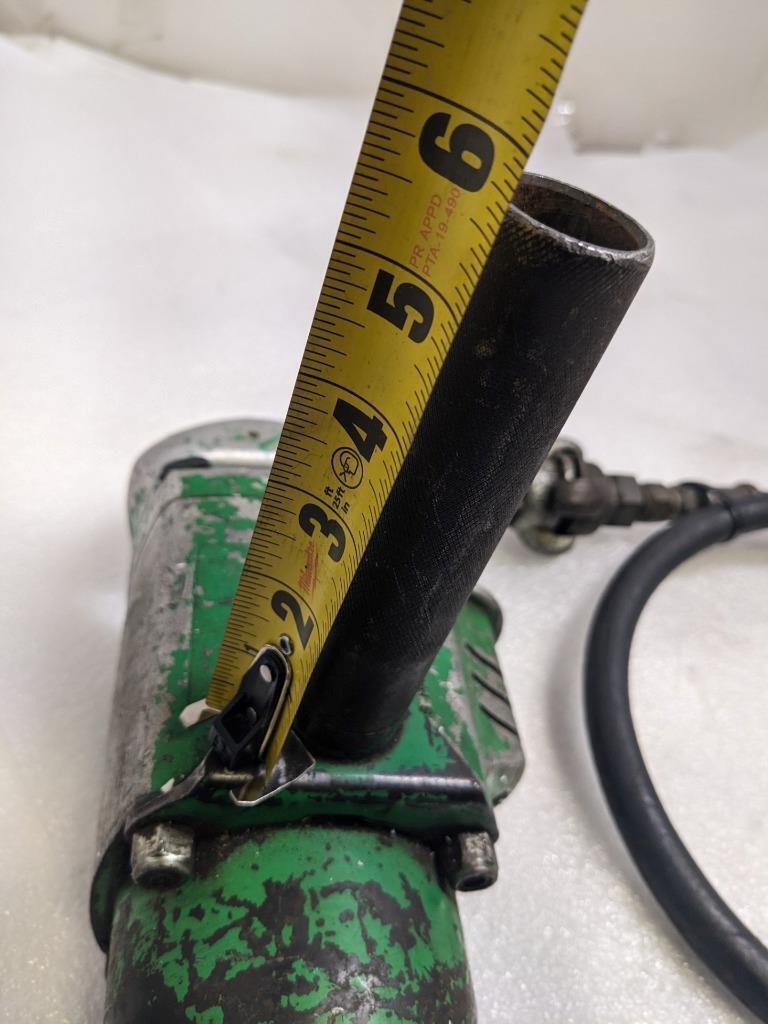 CLECO PNEUMATIC AIR IMPACT WRENCH 1-1/2'' SQUARE DRIVE 1201-3002 FT/LB USED R22