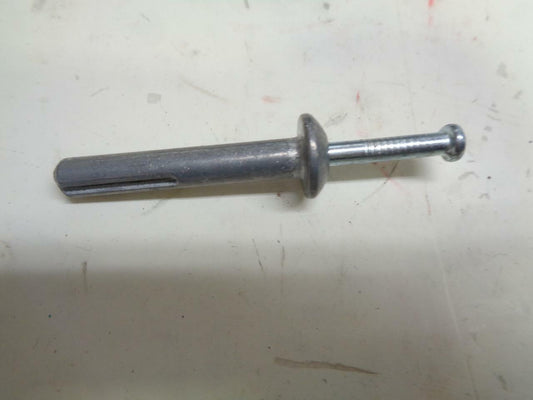 NEW PACK OF 2 BOXES OF 100 COUNT MIDWEST NAIL DRIVE ANCHORS 2.45lb MAX 04068 R10