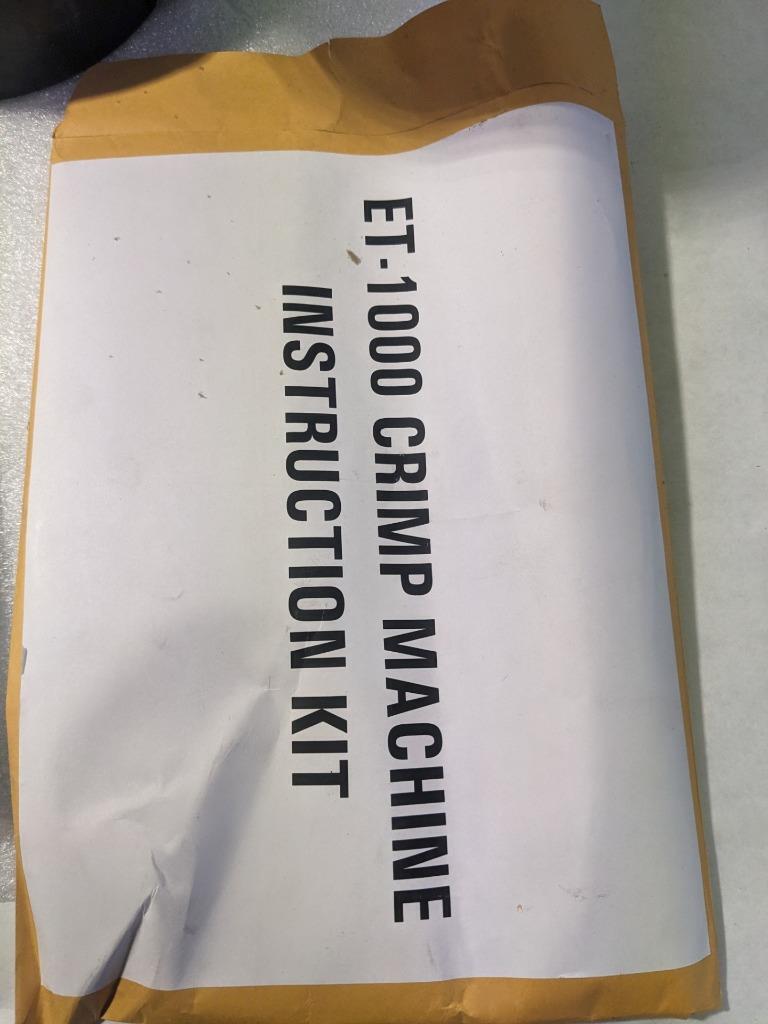 EATON ET1000-001 AEROQUIP PORTABLE HYDRAULIC CRIMPING MACHINE NO PUMP NEW R30