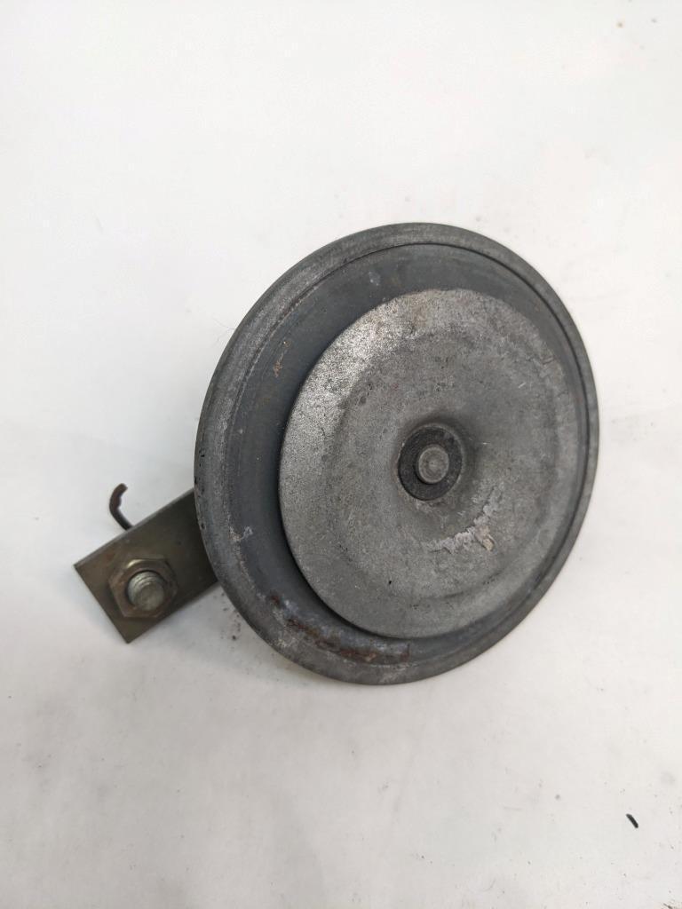 PORSCHE 911 ANTI-THEFT WARNING HORN ALARM SYSTEM 400HV 111951213 #3 USED R21T2