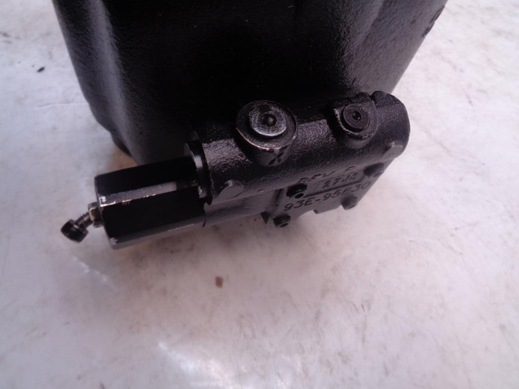 PARKER GEAR PUMP P1060PS01SRM5BC00E-000PB00 NEW GENUINE H2