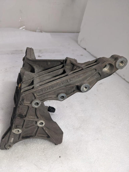 PORSCHE CAYENNE 4.5L LEFT ENGINE MOTOR BRACKET 9481022135R USED 996BGL