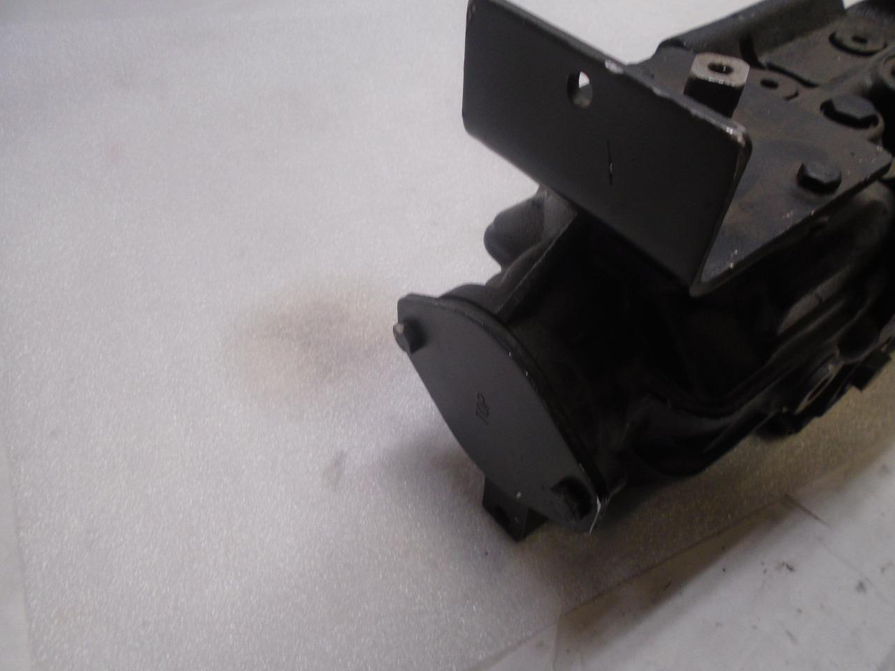 REMANUFACTURED Bobcat Hydraulic Tandem Drive Pump 7001072REM BSRG5