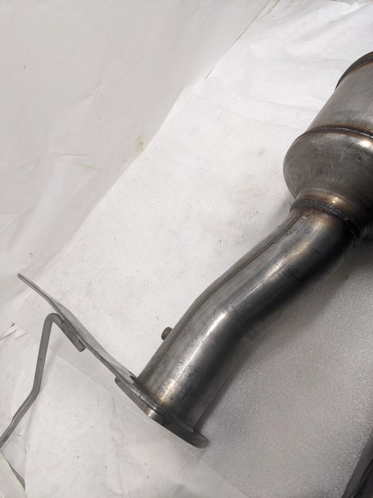 DIESEL DPF CATALYTIC CONVERTER A00675115 FOR NAVISTAR/INTERNATIONAL NEW BSG