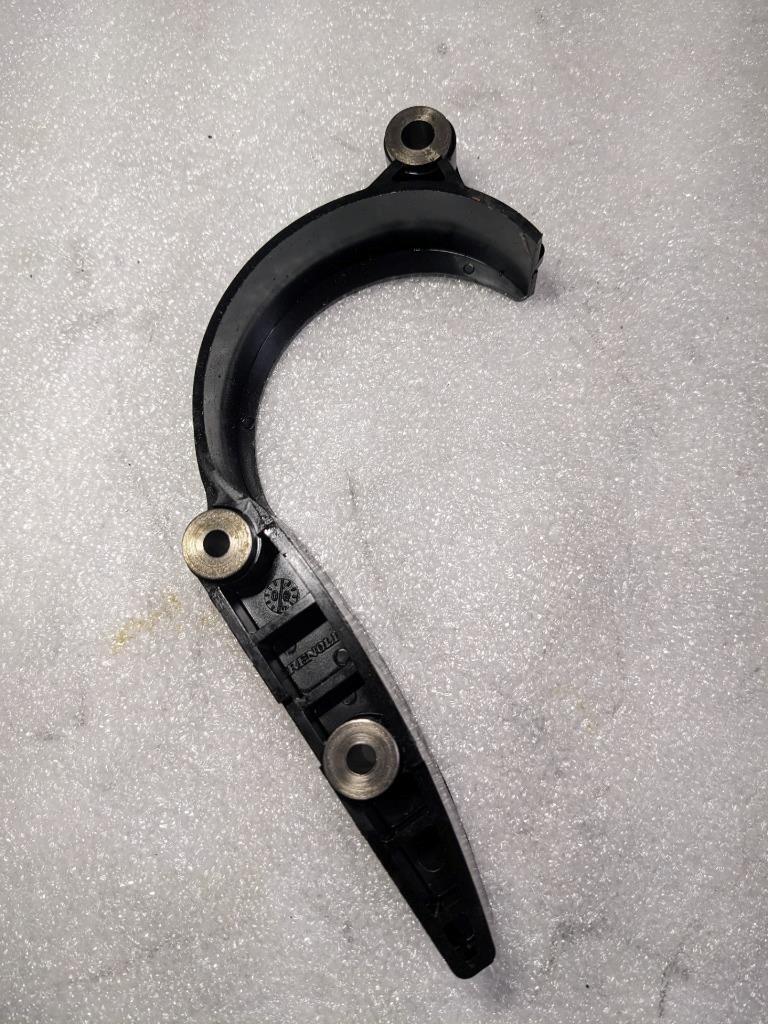 PORSCHE BOXSTER/CAYMAN ENGINE TIMING CHAIN CENTER GUIDE 99610516651 USED 996B.GL