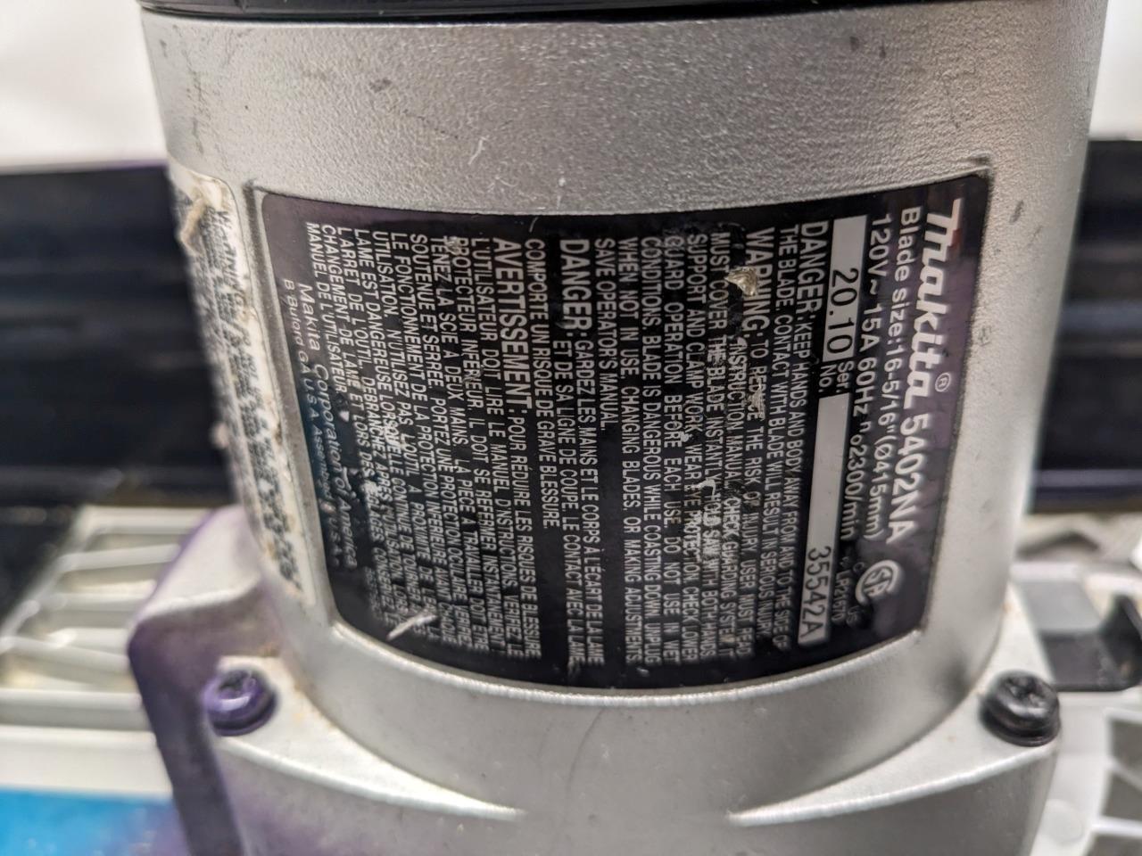 Makita 5402NA Corded 16-5/16" Beam Circular Woodcutting Saw 2011 used B1B2