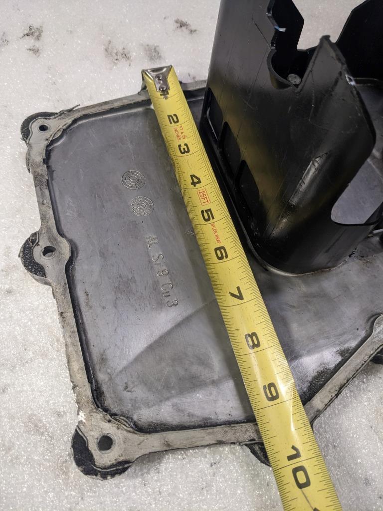 PORSCHE 911/996 ENGINE OIL SUMP PLATE/PAN 9961073108R USED 996BGLT3