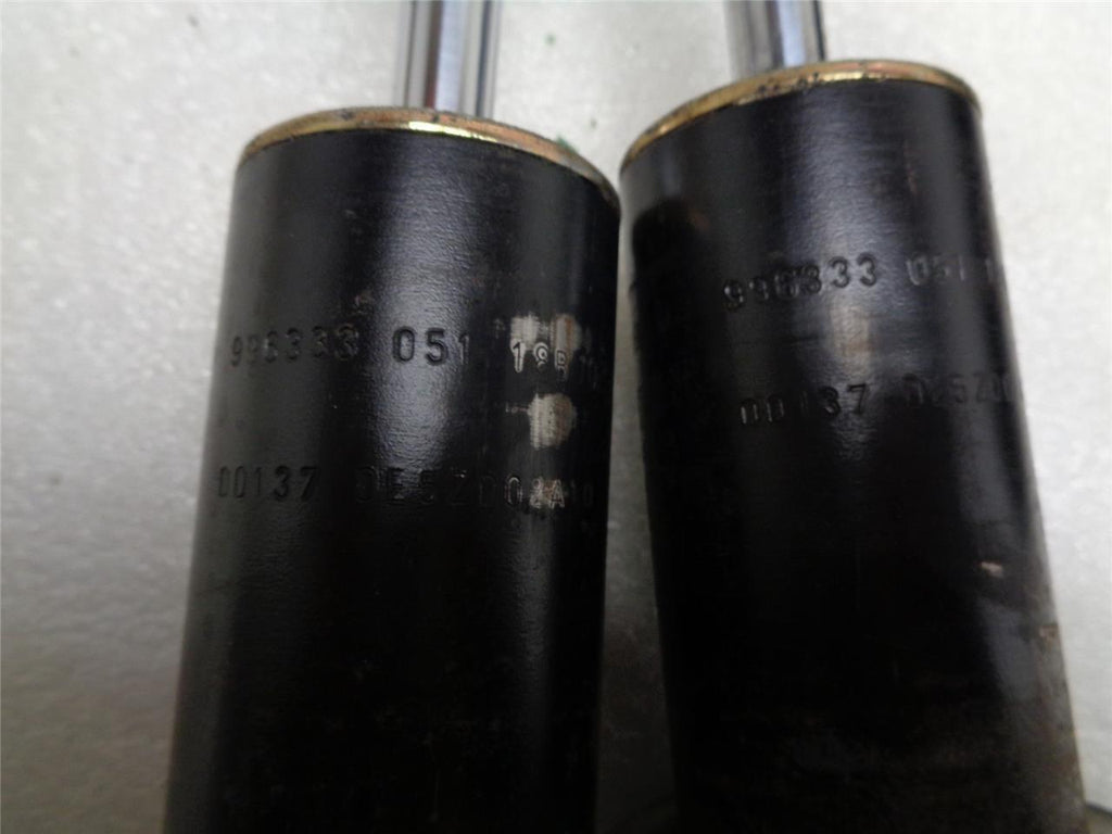 USED PAIR OF GENUINE PORSCHE FRONT STRUTS FOR '01-'05 911 996 333 051 18 R23T8
