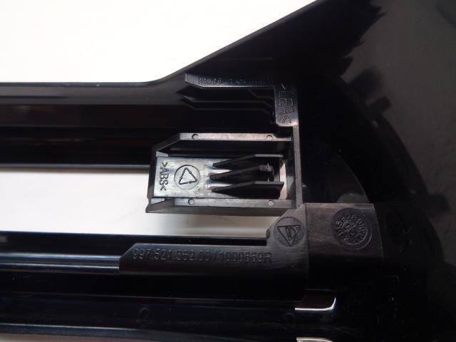 PORSCHE CAYMAN 987 06-12 RIGHT SEAT RAIL PLASTIC COVER 997 521 362 00 R20