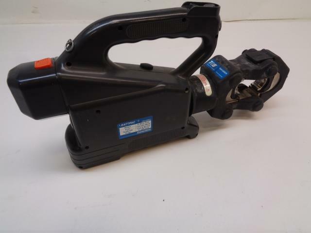 THOMAS & BETTS BATTERY OPERATED HYDRAULIC CRIMPING TOOL W/ 2 BATT. TBM15BSCR SR