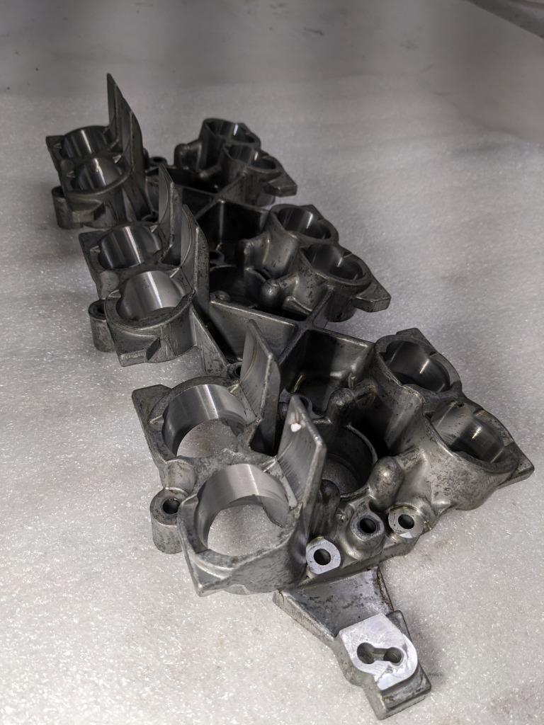 PORSCHE 911 996 98-05 TAPPET HOUSING CAMSHAFT 9961041058R USED 996B.G.L.