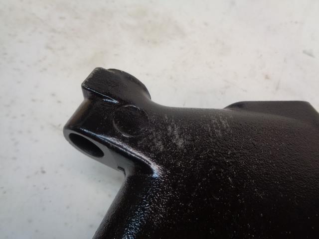 REFINISHED ALTERNATOR AND AC COMPRESSOR MOUNTING BRACKET 944 126 123 5R R25T8