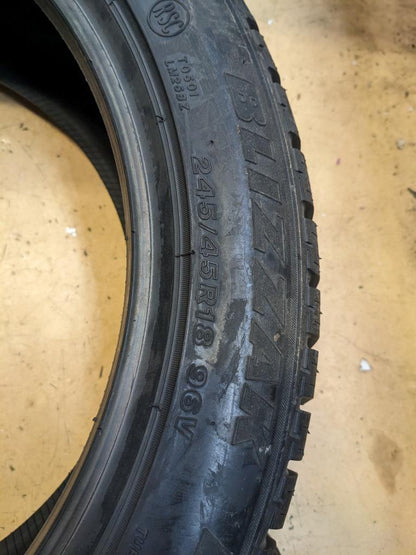 BRIDGESTONE BLIZZAK LM-25 (*) BMW RSC P 245 45 18 96V SL TIRE 040248 CQ2