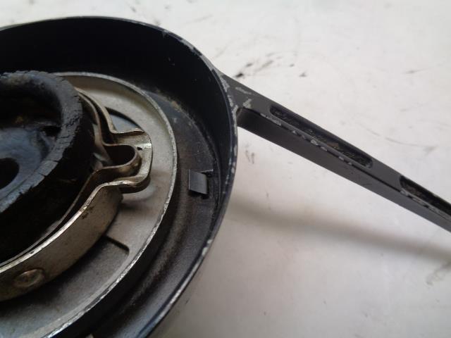 USED PORSCHE 912 911 65-68 STEERING WHEEL HORN BUTTON R21