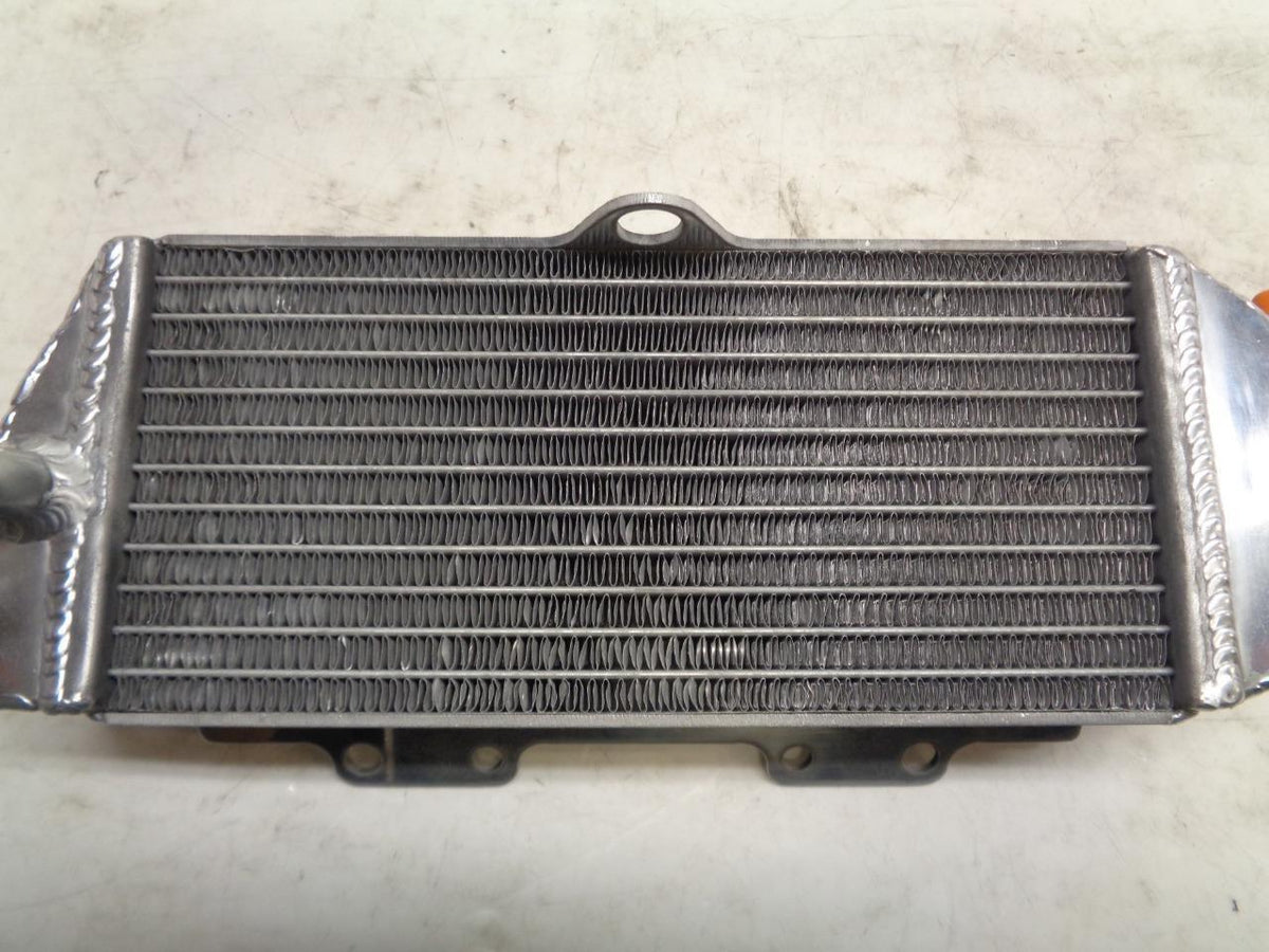NEW GPI HIGH PERFORMANCE RACING ALUMINUM RADIATOR G-36638281 R12TD