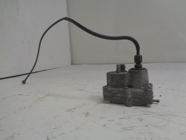 1 USED PORSCHE 911/FERRARI WARM-UP REGULATOR BOSCH 0438140033 R24T1