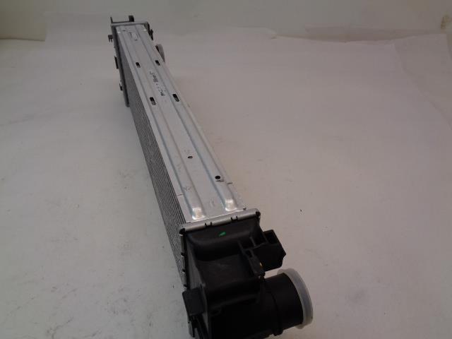 VALEO MERCEDES-BENZ 2006-2009 SPRINTER INTERCOOLER A9065010101 880587WD R8