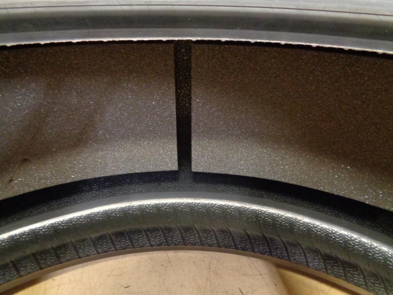1 NEW OLD STOCK PIRELLI PZERO (J LR) W/FOAM 245 45 21 104Y TIRE 3520400 CQ2