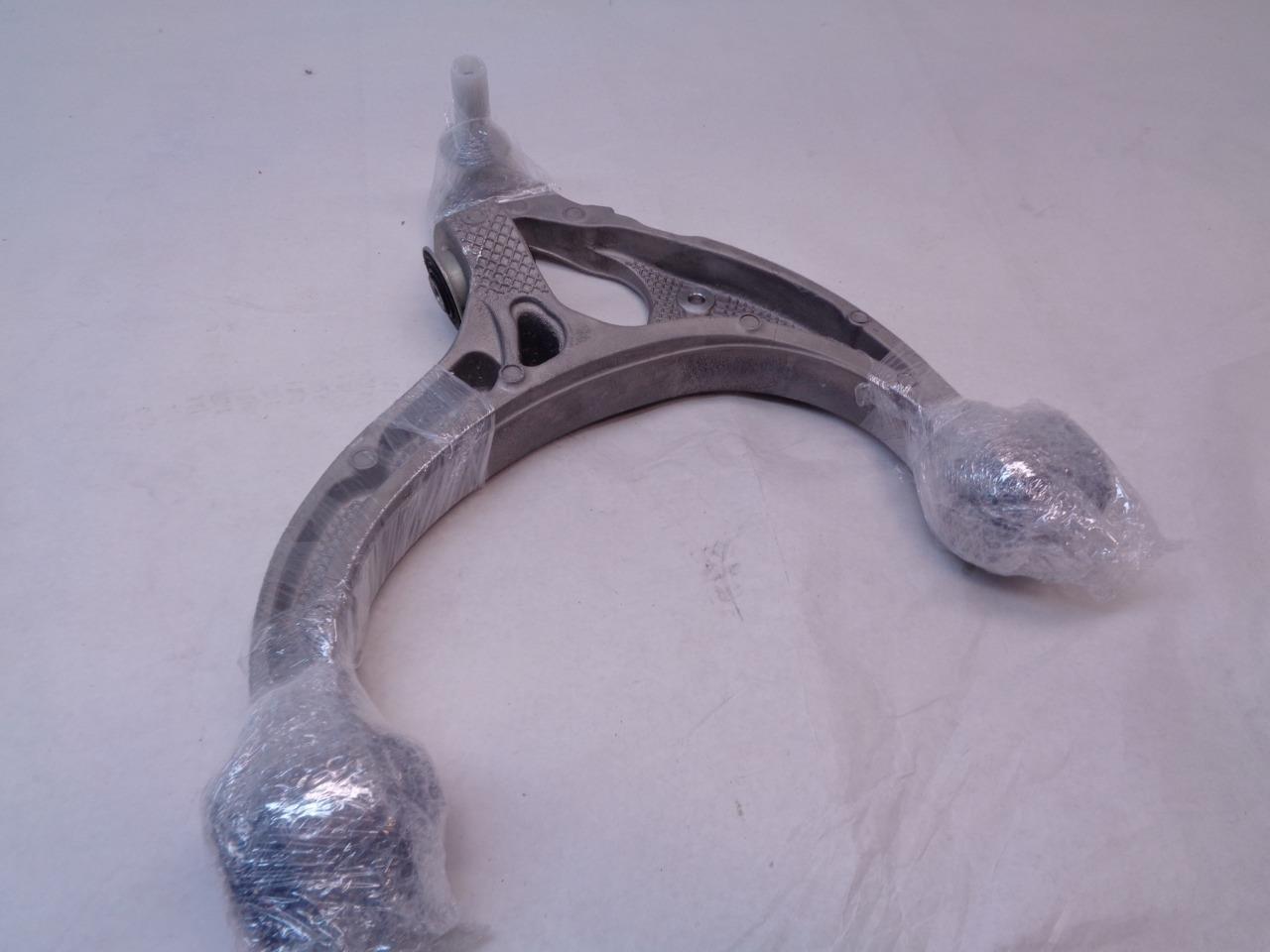 GENUINE MOPAR 2019-22 RAM 1500 LOWER CONTROL ARM LEFT FRONT 68261621 R11