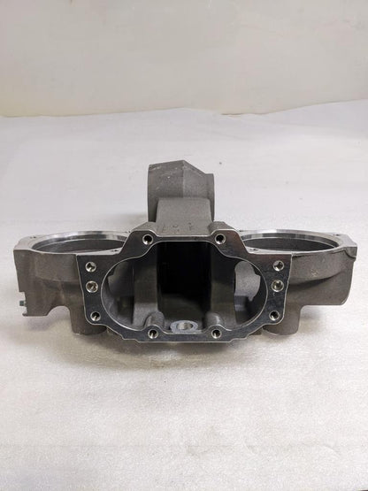JOHN DEERE CE20020 ROW UNIT GEAR CASE HOUSING NEW I2