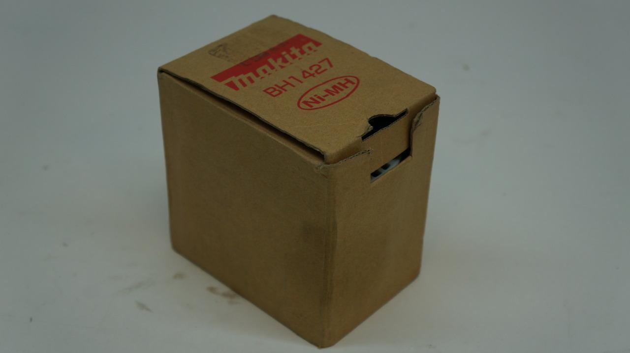 NOS MAKITA 14.4V 2.7Ah RECHARGEABLE CORDLESS BATTERY BH1427 R28