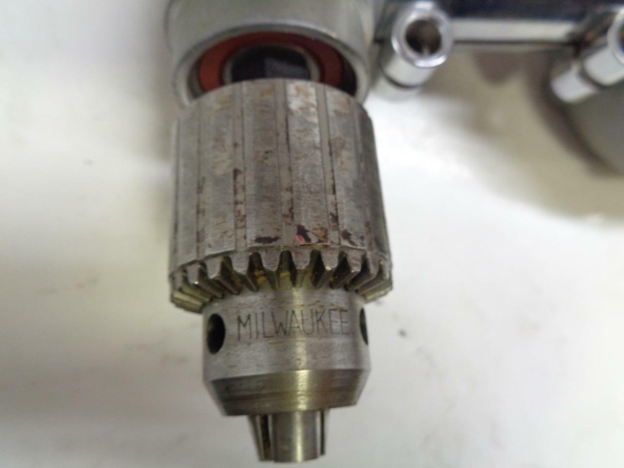 USED MILWAUKEE 1/2" HEAVY DUTY RIGHT ANGLE DRILL KIT 7AMP 3107-6 SR