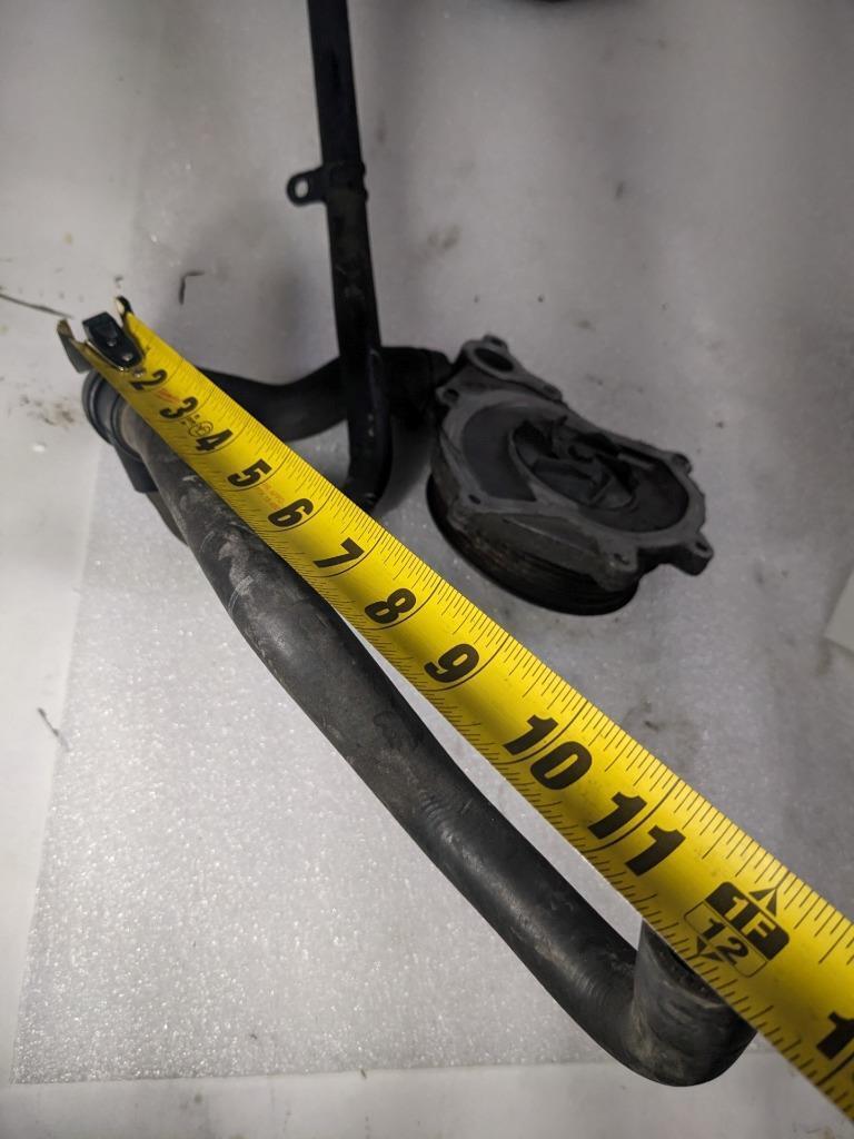 PORSCHE 911 997 BOXSTER CAYMAN ENGINE WATER PUMP W HOSES 99710601106 USED R20