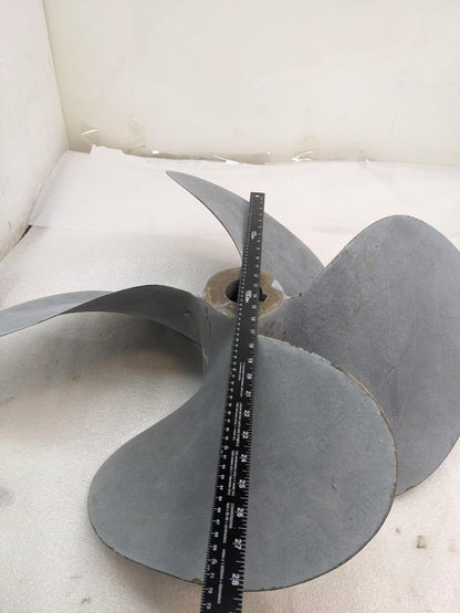 BRASS 28X28X8X16X11 SINGLE 4-WAY BOAT PROPELLER 6768 #2 NEW B2
