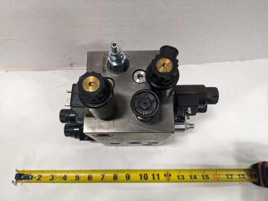 ATP HYDRAULIK AG MANIFOLD W/ VALVES IE98-A2 B511-035-G02QD2 BSRG6