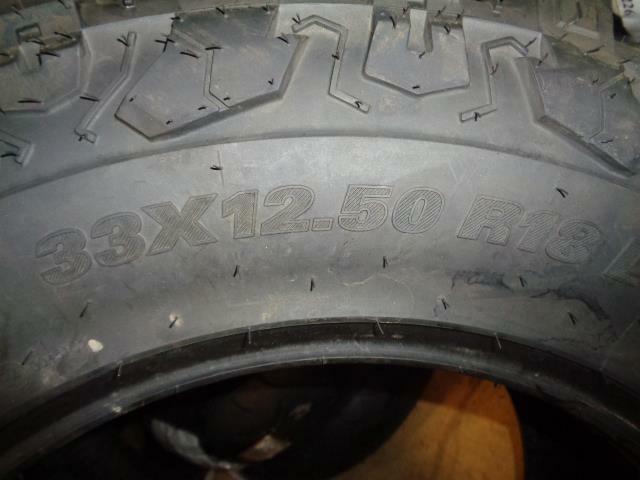 1 NEW KUMHO ROAD VENTURE MT71 33 12.5 18 122 LRF TIRES 2262513