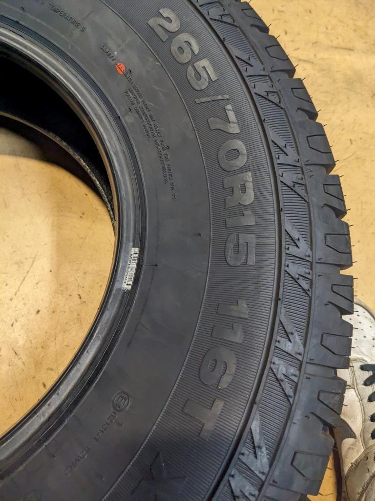 2 ARMSTRONG TRU-TRAC AT P 2 70 15 116T SL TIRES 1200056566 CQ3